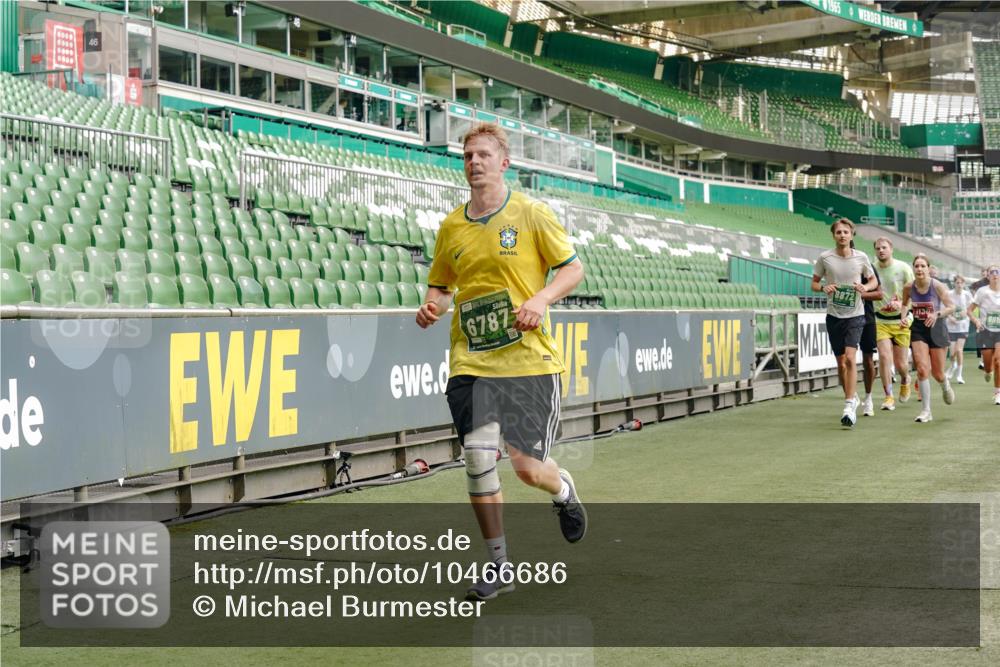 13.09.2026 - 21. swb-Marathon Bremen Michael Burmester http://msf.ph/oto/10466686 13.09.2026 12:56:59 Laufen im Stadion 307, 334, 411, 431, 465, 655, 769, 776, 854, 857, 876, 909, 913, 926, 948, 1010, 1058, 1130, 1254, 1535, 1537, 1601, 1645, 1750, 1809, 1881, 1900, 1972, 2001, 2040, 2051, 2075, 2122, 2260, 2324, 2371, 2402, 2423, 2473, 2493, 2535, 2604, 2634, 2640, 2671, 2761, 2812, 2903, 2904, 2948, 3051, 3057, 3078, 3119, 3182, 3192, 3202, 3290, 3348, 3411, 3450, 3458, 3508, 3514, 3634, 3685, 3690, 3760, 3813, 3866, 3939, 4101, 4135, 4171, 4316, 4319, 4413, 4455, 4479, 4733, 5277, 5430, 5530 meine-sportfotos.de