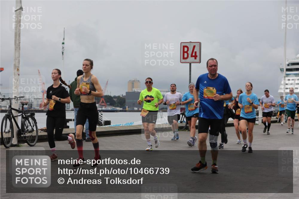 13.09.2026 - Kiel Lauf Andreas Tolksdorf http://msf.ph/oto/10466739 13.09.2026 12:07:22 Kiellinie 4 meine-sportfotos.de