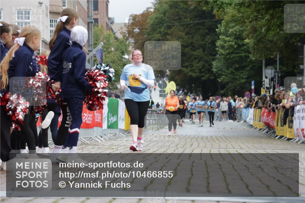 13.09.2026 - Kiel Lauf Yannick Fuchs http://msf.ph/oto/10466855 13.09.2026 10:01:54 Ziel 844, 4702, 2574, 4135, 6719, 8730 meine-sportfotos.de