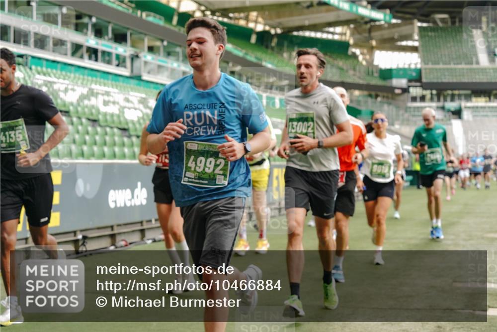 13.09.2026 - 21. swb-Marathon Bremen Michael Burmester http://msf.ph/oto/10466884 13.09.2026 12:57:04 Laufen im Stadion 307, 334, 411, 431, 465, 655, 769, 776, 854, 857, 876, 909, 926, 948, 1010, 1130, 1254, 1535, 1537, 1601, 1750, 1752, 1809, 1881, 1900, 1972, 2001, 2040, 2046, 2051, 2075, 2122, 2260, 2324, 2371, 2402, 2423, 2473, 2493, 2535, 2604, 2634, 2640, 2671, 2761, 2812, 2903, 2904, 2948, 3051, 3078, 3119, 3182, 3202, 3290, 3348, 3411, 3450, 3458, 3508, 3514, 3634, 3685, 3690, 3760, 3813, 3866, 3939, 4101, 4135, 4171, 4316, 4319, 4413, 4455, 4479, 4733, 5277, 5430 meine-sportfotos.de