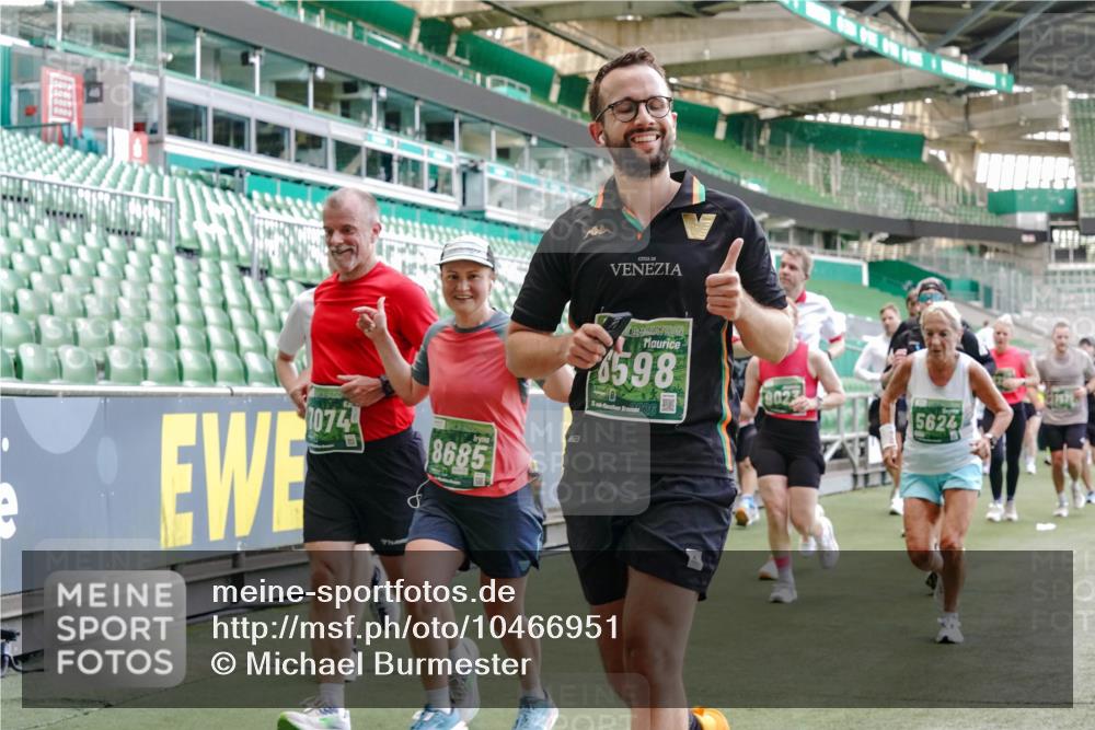 13.09.2026 - 21. swb-Marathon Bremen Michael Burmester http://msf.ph/oto/10466951 13.09.2026 13:13:32 Laufen im Stadion 118, 183, 270, 278, 349, 460, 514, 576, 600, 631, 695, 702, 768, 933, 950, 956, 1005, 1143, 1286, 1334, 1392, 1408, 1426, 1573, 1596, 1641, 1991, 2005, 2024, 2035, 2079, 2233, 2264, 2336, 2387, 2398, 2412, 2439, 2457, 2461, 2478, 2505, 2521, 2540, 2564, 2612, 2665, 2684, 2693, 2765, 2773, 2792, 2815, 2816, 2829, 2860, 2884, 2887, 2895, 2921, 2963, 2966, 2972, 2975, 3016, 3111, 3143, 3155, 3209, 3253, 3277, 3293, 3304, 3313, 3378, 3405, 3428, 3434, 3653, 3661 meine-sportfotos.de