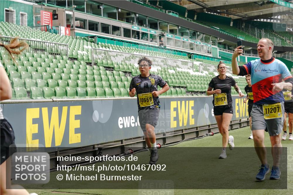 13.09.2026 - 21. swb-Marathon Bremen Michael Burmester http://msf.ph/oto/10467092 13.09.2026 10:35:50 Laufen im Stadion 10093, 10144, 10147, 10152, 10157, 10160, 10173, 10175, 10181, 10182, 10185, 10187, 10195, 10245, 10251, 10263, 10272, 10275, 10278, 10291, 10306, 10309, 10338, 10356, 10357, 10367, 10368, 10369, 10377, 10382, 10390, 10403, 10409, 10411, 10420, 10427, 10429, 10439, 10473, 10477, 10481, 10485, 10492, 10528, 10531, 10559, 10560, 10569, 10607, 10617, 10636, 10639, 10669, 10671, 10672, 10677, 10715, 10928, 11162, 11343, 11803, 11965, 10146, 10222 meine-sportfotos.de