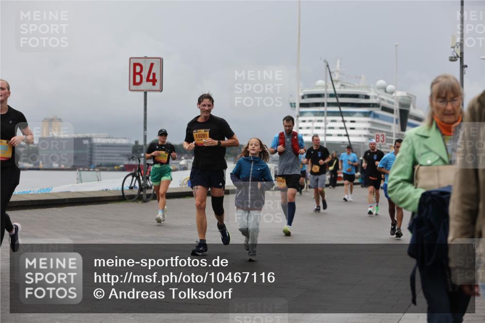 13.09.2026 - Kiel Lauf Andreas Tolksdorf http://msf.ph/oto/10467116 13.09.2026 12:07:38 Kiellinie 4, 10281, 11244, 3 meine-sportfotos.de