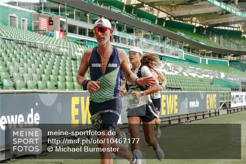 13.09.2026 - 21. swb-Marathon Bremen Michael Burmester http://msf.ph/oto/10467177 13.09.2026 12:57:09 Laufen im Stadion 307, 334, 411, 431, 465, 655, 769, 776, 854, 857, 876, 909, 926, 948, 1010, 1130, 1191, 1254, 1535, 1537, 1601, 1750, 1752, 1809, 1881, 1900, 1972, 2001, 2040, 2046, 2051, 2075, 2122, 2260, 2324, 2371, 2402, 2423, 2473, 2493, 2535, 2604, 2634, 2640, 2671, 2761, 2812, 2903, 2904, 2948, 3051, 3078, 3119, 3182, 3202, 3290, 3319, 3348, 3411, 3450, 3458, 3508, 3514, 3634, 3685, 3690, 3760, 3813, 3866, 3939, 4101, 4135, 4171, 4316, 4319, 4455, 4479 meine-sportfotos.de