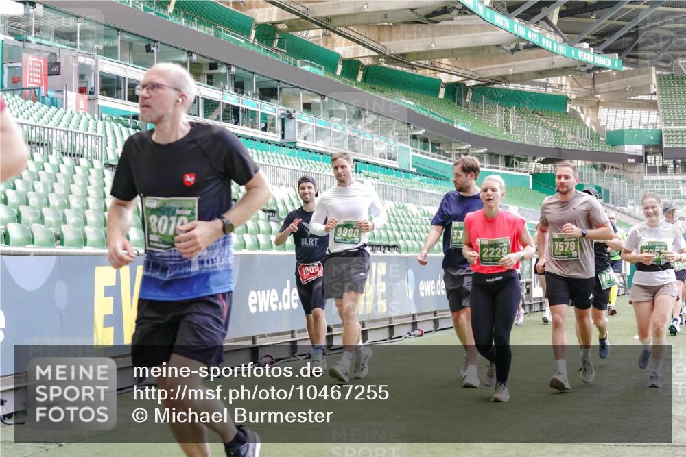 13.09.2026 - 21. swb-Marathon Bremen Michael Burmester http://msf.ph/oto/10467255 13.09.2026 13:13:35 Laufen im Stadion 118, 183, 270, 278, 349, 460, 514, 576, 600, 631, 695, 702, 768, 933, 950, 956, 1005, 1143, 1286, 1334, 1392, 1408, 1426, 1573, 1596, 1641, 1991, 2005, 2024, 2035, 2079, 2233, 2264, 2336, 2387, 2412, 2439, 2457, 2461, 2478, 2505, 2521, 2540, 2564, 2612, 2665, 2684, 2693, 2765, 2773, 2792, 2815, 2816, 2829, 2860, 2884, 2887, 2895, 2921, 2963, 2966, 2972, 2975, 3016, 3111, 3143, 3155, 3209, 3253, 3277, 3293, 3304, 3313, 3378, 3405, 3428, 3434, 3653, 3661 meine-sportfotos.de