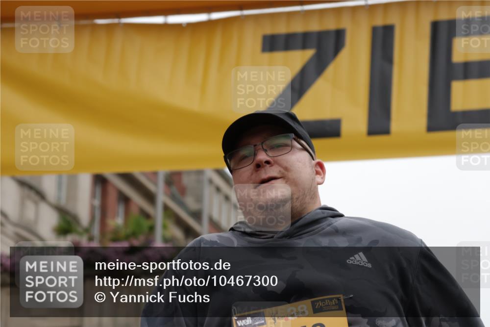 13.09.2026 - Kiel Lauf Yannick Fuchs http://msf.ph/oto/10467300 13.09.2026 10:04:19 Ziel 8443, 4360, 8447, 8982, 11602, 543, 4360, 8447, 8982, 11602 meine-sportfotos.de