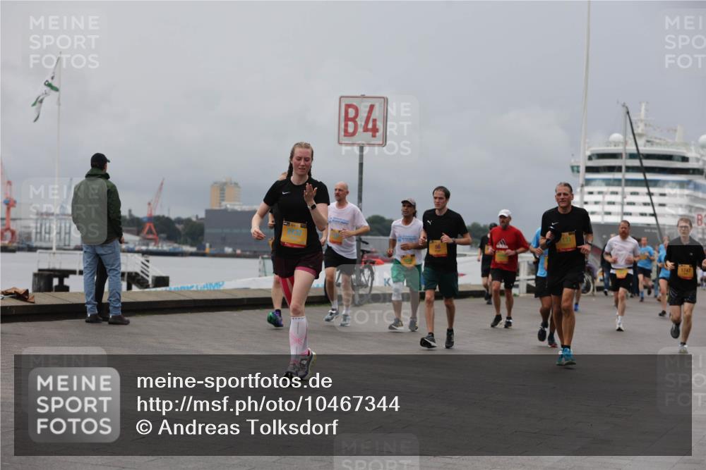 13.09.2026 - Kiel Lauf Andreas Tolksdorf http://msf.ph/oto/10467344 13.09.2026 12:07:55 Kiellinie 4, 86, 1747, 3 meine-sportfotos.de