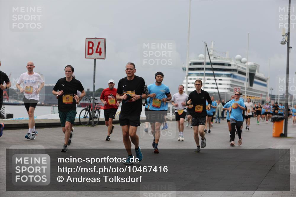 13.09.2026 - Kiel Lauf Andreas Tolksdorf http://msf.ph/oto/10467416 13.09.2026 12:07:57 Kiellinie 86, 4, 10249, 1747 meine-sportfotos.de