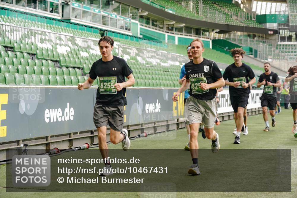 13.09.2026 - 21. swb-Marathon Bremen Michael Burmester http://msf.ph/oto/10467431 13.09.2026 12:57:15 Laufen im Stadion 307, 334, 411, 431, 465, 769, 776, 857, 876, 909, 926, 948, 1010, 1130, 1191, 1199, 1254, 1535, 1601, 1750, 1752, 1809, 1881, 1900, 1972, 2001, 2040, 2046, 2051, 2075, 2122, 2260, 2324, 2371, 2397, 2402, 2423, 2473, 2493, 2535, 2634, 2640, 2671, 2761, 2812, 2903, 2904, 2948, 3051, 3078, 3119, 3138, 3182, 3202, 3290, 3319, 3348, 3411, 3450, 3458, 3508, 3514, 3634, 3685, 3690, 3695, 3760, 3813, 3866, 3939, 4101, 4135, 4171, 4316, 4319, 4455, 4479 meine-sportfotos.de