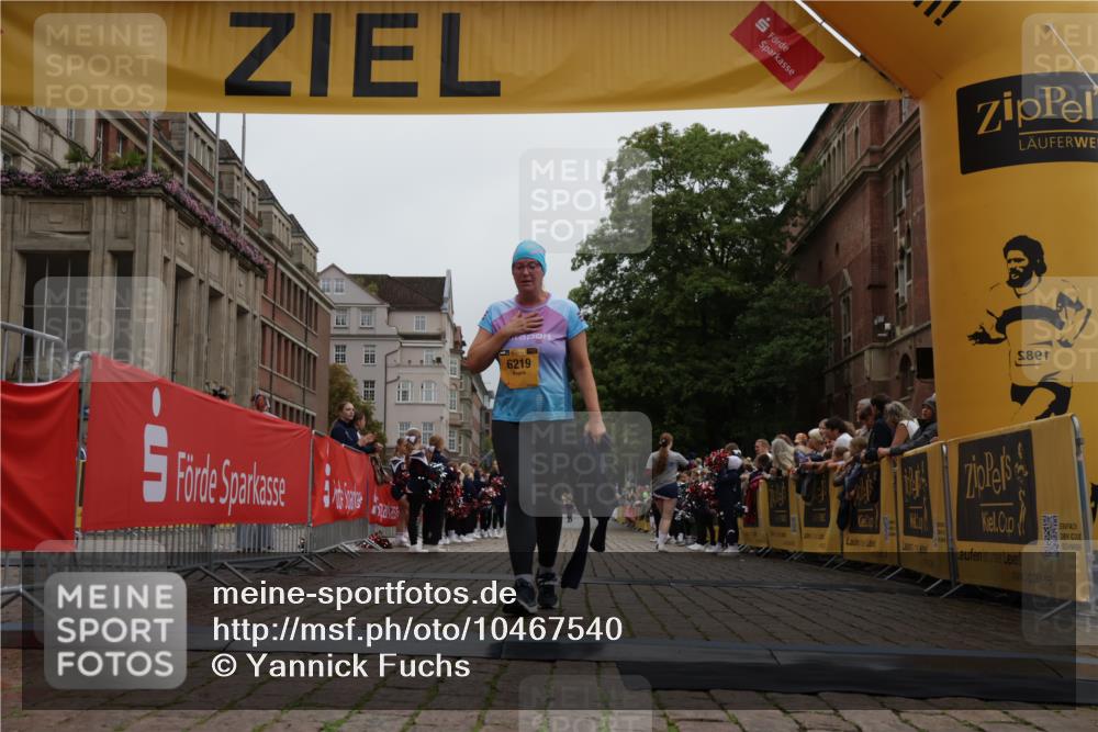 13.09.2026 - Kiel Lauf Yannick Fuchs http://msf.ph/oto/10467540 13.09.2026 10:05:44 Ziel 6219, 10456, 4295, 5050, 10457, 11874, 6850, 10466 meine-sportfotos.de