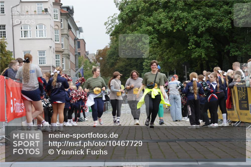 13.09.2026 - Kiel Lauf Yannick Fuchs http://msf.ph/oto/10467729 13.09.2026 10:07:38 Ziel 1389, 2237, 2347, 11296, 12055, 12056, 2237 meine-sportfotos.de