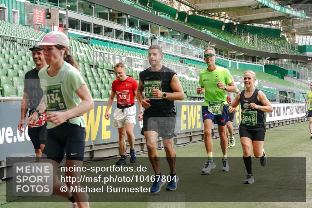 13.09.2026 - 21. swb-Marathon Bremen Michael Burmester http://msf.ph/oto/10467804 13.09.2026 12:57:25 Laufen im Stadion 141, 307, 334, 431, 511, 672, 769, 776, 789, 790, 857, 876, 909, 926, 948, 1010, 1119, 1130, 1191, 1199, 1254, 1535, 1601, 1647, 1750, 1752, 1809, 1881, 1900, 1933, 1972, 2001, 2040, 2046, 2051, 2075, 2324, 2371, 2397, 2402, 2423, 2473, 2493, 2535, 2634, 2640, 2671, 2761, 2812, 2903, 2904, 2948, 3051, 3078, 3119, 3138, 3182, 3186, 3202, 3290, 3319, 3338, 3348, 3411, 3450, 3458, 3514, 3534, 3634, 3655, 3685, 3690, 3695, 3760, 3813, 3866, 3939, 4101, 4171, 4316, 4319, 4455, 4479 meine-sportfotos.de