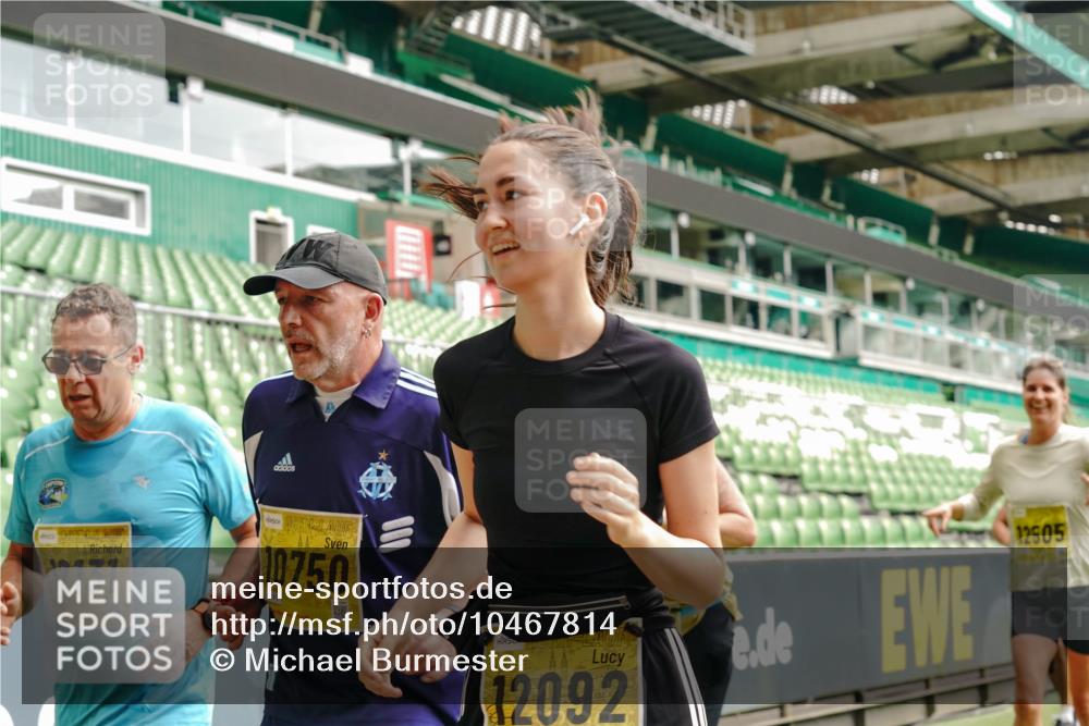 13.09.2026 - 21. swb-Marathon Bremen Michael Burmester http://msf.ph/oto/10467814 13.09.2026 10:35:58 Laufen im Stadion 10093, 10144, 10147, 10152, 10153, 10157, 10160, 10173, 10175, 10181, 10182, 10185, 10187, 10195, 10245, 10251, 10257, 10263, 10272, 10275, 10278, 10291, 10296, 10306, 10309, 10338, 10357, 10367, 10368, 10369, 10377, 10382, 10390, 10403, 10409, 10411, 10420, 10427, 10429, 10439, 10473, 10477, 10481, 10485, 10492, 10528, 10531, 10559, 10560, 10569, 10607, 10617, 10633, 10636, 10639, 10671, 10672, 10677, 10715, 10928, 11162, 11803, 11965, 10146, 10222 meine-sportfotos.de