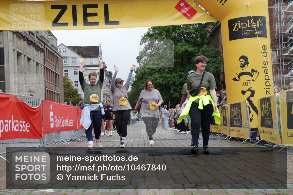 13.09.2026 - Kiel Lauf Yannick Fuchs http://msf.ph/oto/10467840 13.09.2026 10:07:47 Ziel 1389, 2347, 11296, 12055, 12056, 2237 meine-sportfotos.de