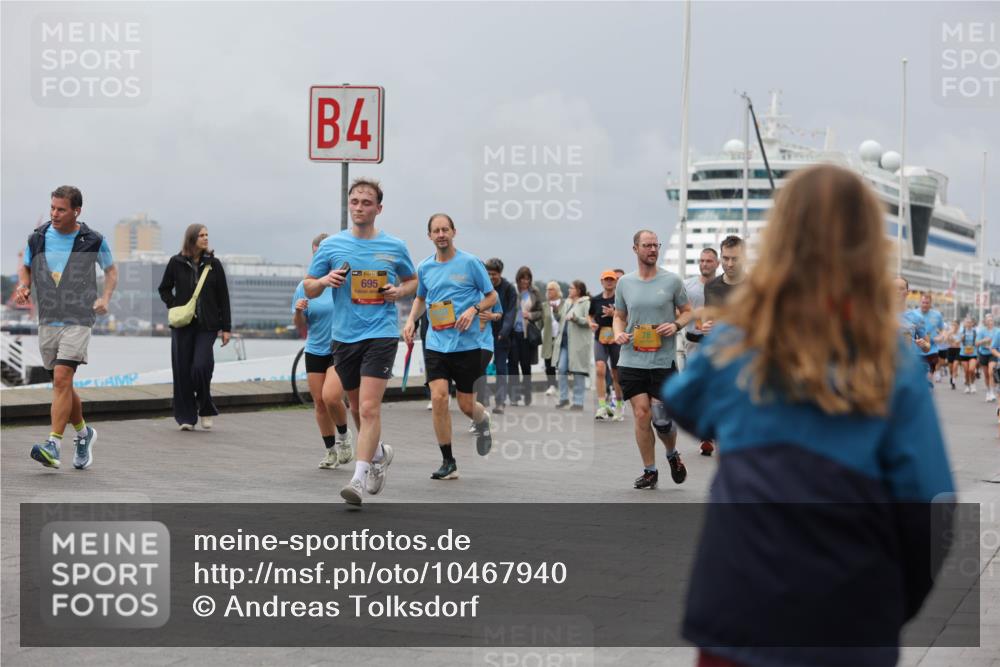 13.09.2026 - Kiel Lauf Andreas Tolksdorf http://msf.ph/oto/10467940 13.09.2026 12:08:20 Kiellinie 4, 695 meine-sportfotos.de