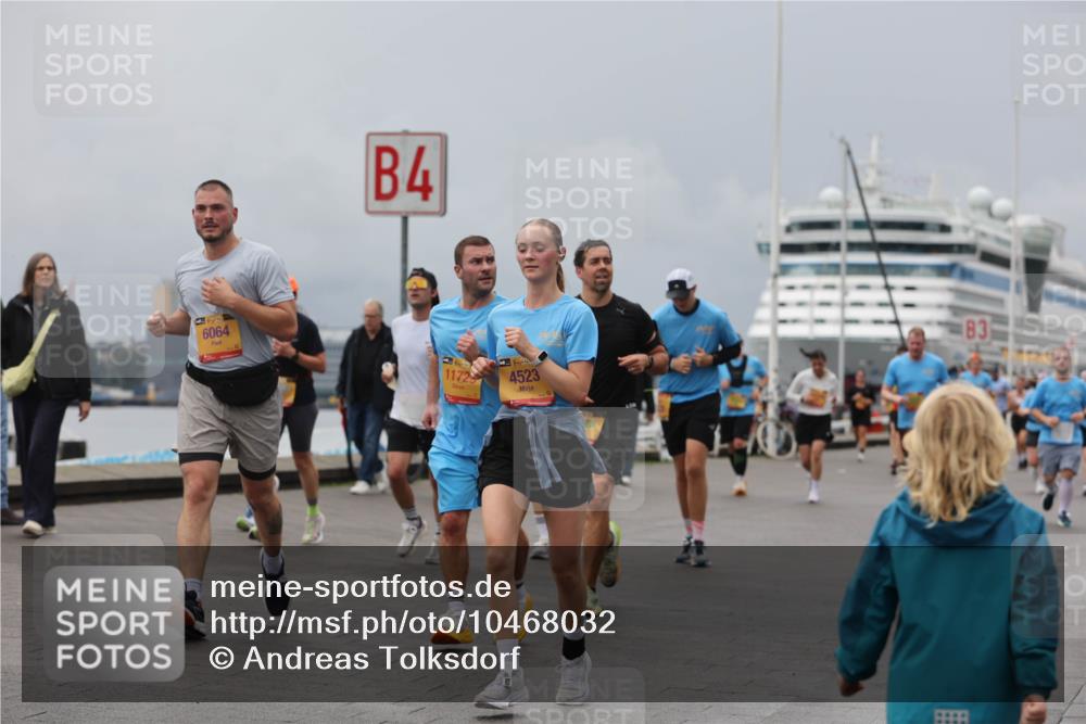 13.09.2026 - Kiel Lauf Andreas Tolksdorf http://msf.ph/oto/10468032 13.09.2026 12:08:25 Kiellinie 6064, 4, 3, 11729, 35, 4523, 83 meine-sportfotos.de