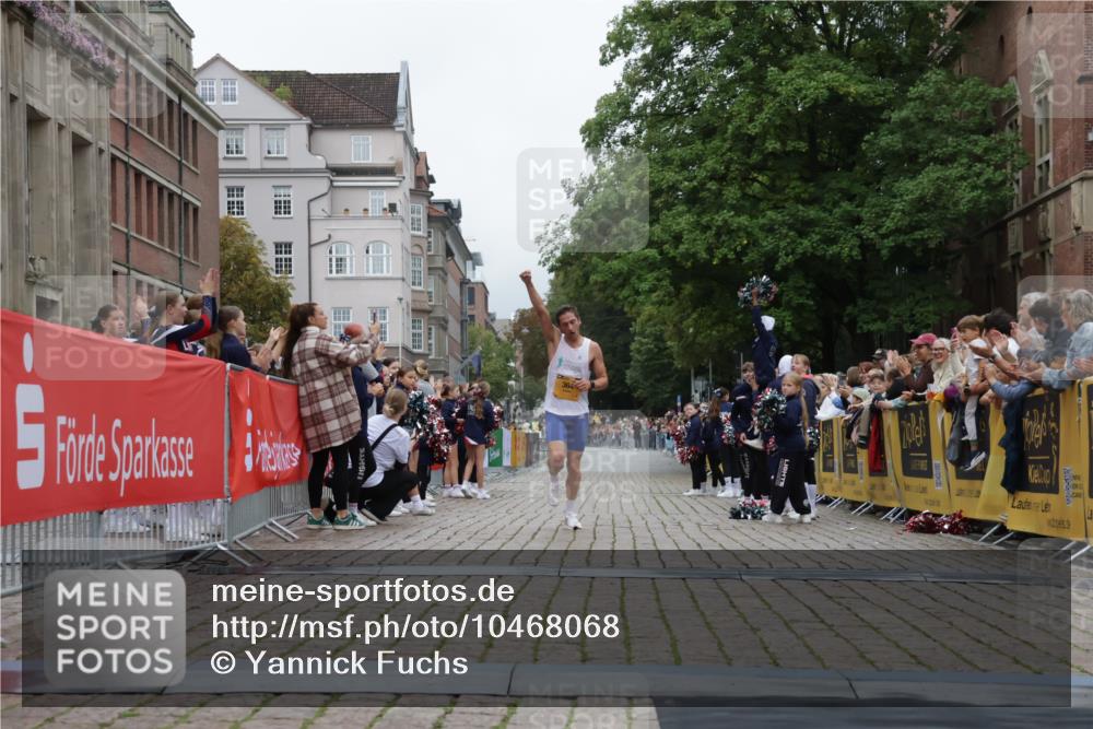 13.09.2026 - Kiel Lauf Yannick Fuchs http://msf.ph/oto/10468068 13.09.2026 10:17:52 Ziel 11389, 364, 364 meine-sportfotos.de