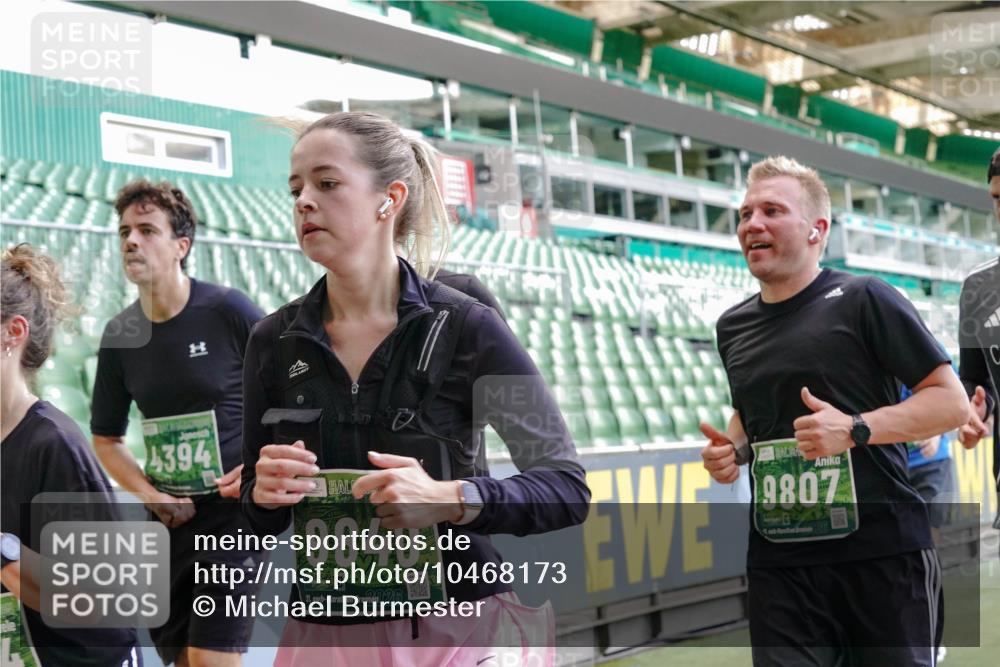 13.09.2026 - 21. swb-Marathon Bremen Michael Burmester http://msf.ph/oto/10468173 13.09.2026 13:13:45 Laufen im Stadion 118, 183, 270, 278, 349, 460, 514, 576, 600, 631, 695, 702, 768, 933, 950, 956, 1005, 1008, 1143, 1286, 1334, 1392, 1408, 1426, 1573, 1596, 1641, 1818, 1819, 1991, 2005, 2024, 2035, 2079, 2233, 2264, 2314, 2387, 2412, 2439, 2457, 2461, 2478, 2505, 2521, 2540, 2564, 2612, 2665, 2684, 2693, 2765, 2773, 2792, 2815, 2816, 2829, 2860, 2884, 2887, 2895, 2921, 2963, 2966, 2972, 2975, 2978, 3016, 3111, 3155, 3209, 3253, 3277, 3293, 3304, 3313, 3378, 3405, 3428, 3434, 3653, 3661 meine-sportfotos.de