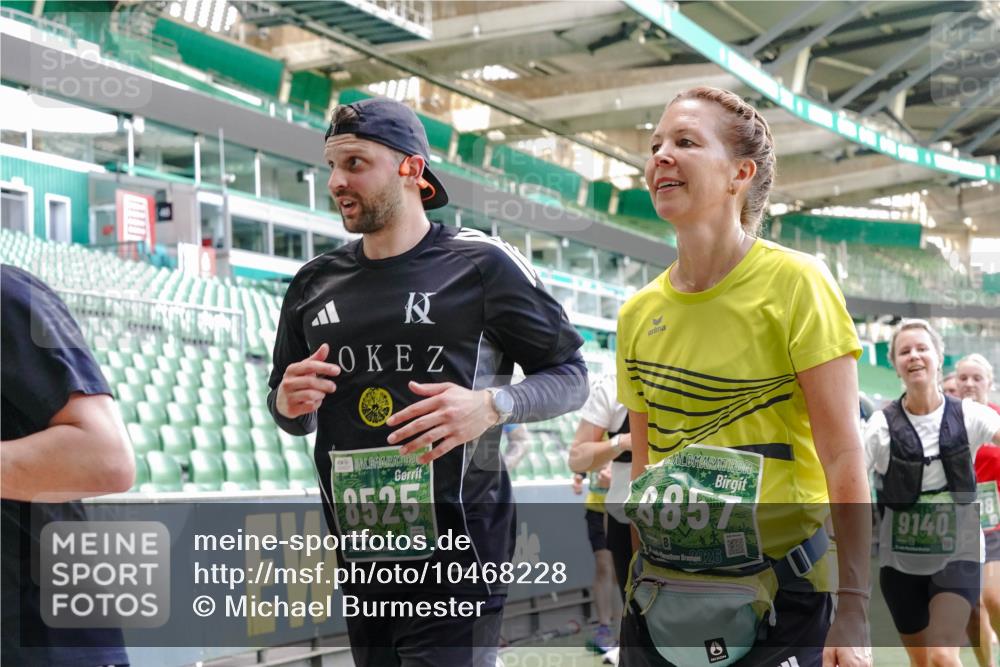 13.09.2026 - 21. swb-Marathon Bremen Michael Burmester http://msf.ph/oto/10468228 13.09.2026 13:13:46 Laufen im Stadion 118, 183, 270, 278, 349, 460, 514, 576, 600, 631, 695, 702, 768, 933, 950, 956, 1005, 1008, 1143, 1286, 1334, 1392, 1408, 1426, 1573, 1596, 1641, 1818, 1819, 1991, 2005, 2024, 2035, 2079, 2233, 2264, 2314, 2387, 2412, 2439, 2457, 2461, 2478, 2505, 2521, 2540, 2564, 2612, 2665, 2684, 2693, 2765, 2773, 2792, 2815, 2816, 2829, 2838, 2860, 2884, 2887, 2895, 2921, 2963, 2966, 2972, 2975, 2978, 3016, 3111, 3155, 3209, 3253, 3277, 3293, 3304, 3313, 3378, 3405, 3428, 3434, 3653, 3661 meine-sportfotos.de