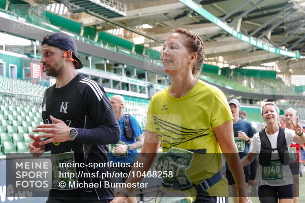 13.09.2026 - 21. swb-Marathon Bremen Michael Burmester http://msf.ph/oto/10468258 13.09.2026 13:13:46 Laufen im Stadion 118, 183, 270, 278, 349, 460, 514, 576, 600, 631, 695, 702, 768, 933, 950, 956, 1005, 1008, 1143, 1286, 1334, 1392, 1408, 1426, 1573, 1596, 1641, 1818, 1819, 1991, 2005, 2024, 2035, 2079, 2233, 2264, 2314, 2387, 2412, 2439, 2457, 2461, 2478, 2505, 2521, 2540, 2564, 2612, 2665, 2684, 2693, 2765, 2773, 2792, 2815, 2816, 2829, 2838, 2860, 2884, 2887, 2895, 2921, 2963, 2966, 2972, 2975, 2978, 3016, 3111, 3155, 3209, 3253, 3277, 3293, 3304, 3313, 3378, 3405, 3428, 3434, 3653, 3661 meine-sportfotos.de