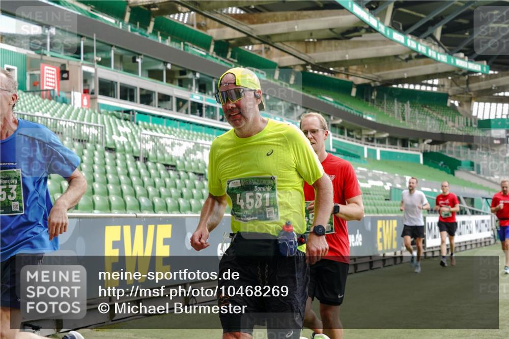 13.09.2026 - 21. swb-Marathon Bremen Michael Burmester http://msf.ph/oto/10468269 13.09.2026 12:57:35 Laufen im Stadion 141, 334, 431, 511, 672, 769, 776, 789, 790, 857, 876, 909, 948, 1010, 1119, 1130, 1191, 1199, 1254, 1281, 1535, 1601, 1642, 1647, 1752, 1809, 1881, 1900, 1933, 1972, 2001, 2040, 2046, 2051, 2075, 2324, 2371, 2397, 2402, 2423, 2473, 2493, 2535, 2634, 2640, 2671, 2761, 2812, 2903, 2904, 2948, 3051, 3078, 3119, 3138, 3148, 3182, 3186, 3202, 3290, 3319, 3338, 3348, 3450, 3458, 3514, 3534, 3560, 3634, 3655, 3685, 3690, 3695, 3760, 3813, 3866, 3933, 3939, 4101, 4316, 4319 meine-sportfotos.de