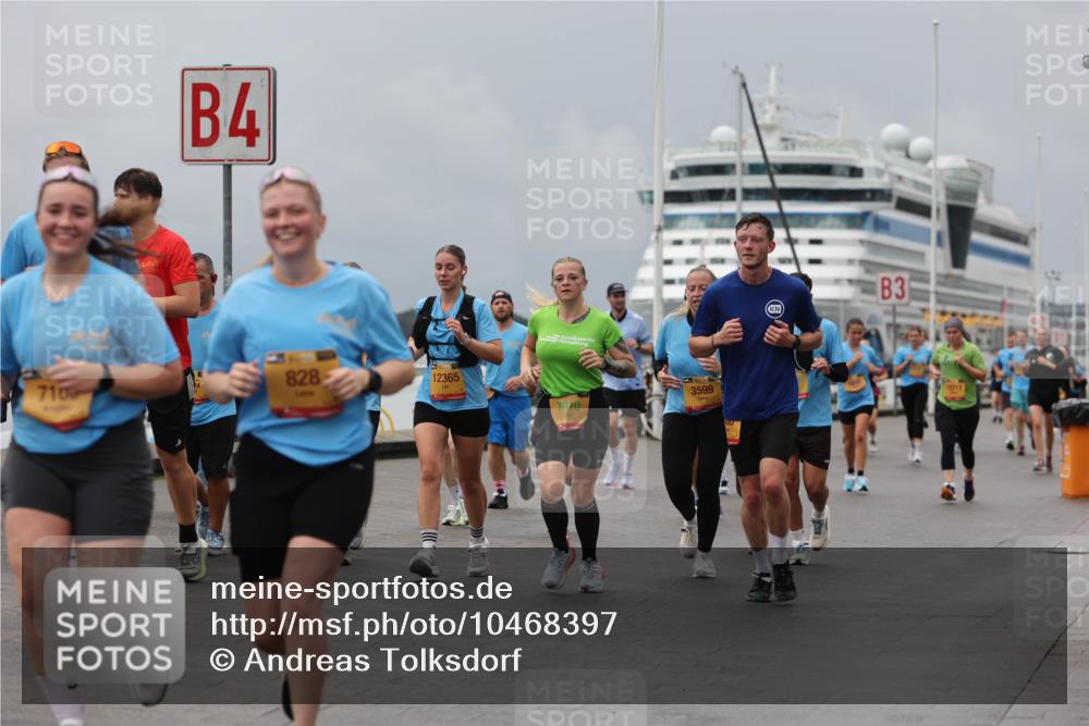13.09.2026 - Kiel Lauf Andreas Tolksdorf http://msf.ph/oto/10468397 13.09.2026 12:08:38 Kiellinie 7109, 4, 828, 12365, 1870, 3599, 3, 10311 meine-sportfotos.de