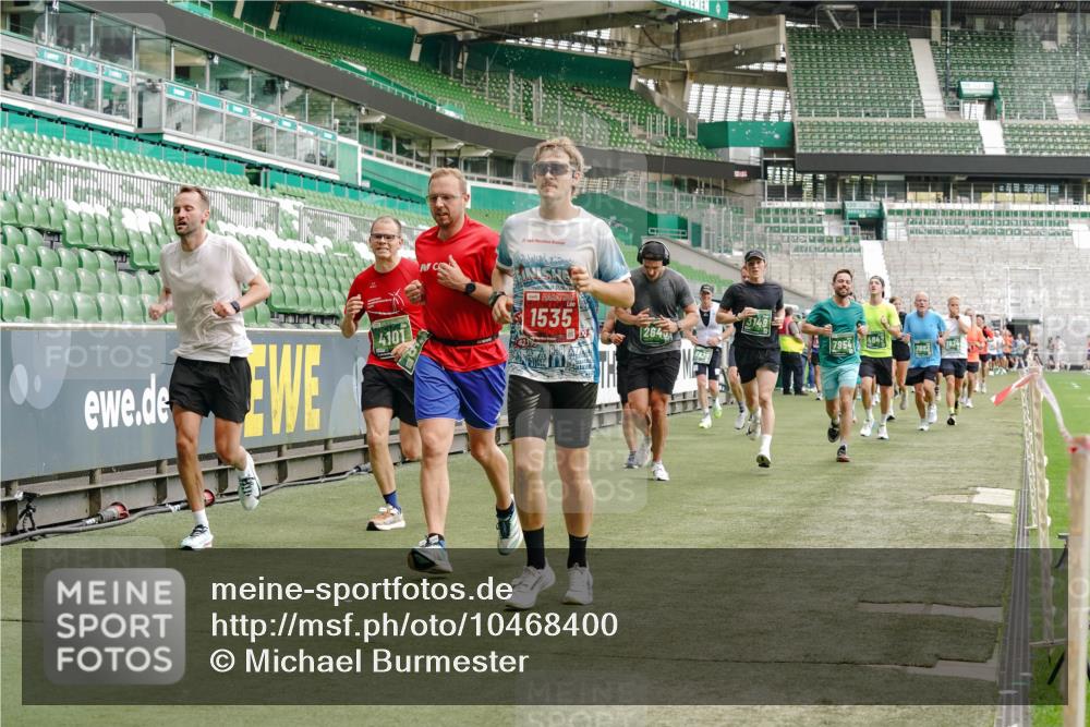 13.09.2026 - 21. swb-Marathon Bremen Michael Burmester http://msf.ph/oto/10468400 13.09.2026 12:57:38 Laufen im Stadion 141, 334, 431, 511, 672, 769, 776, 789, 790, 857, 876, 909, 948, 1010, 1119, 1130, 1191, 1199, 1254, 1281, 1535, 1601, 1642, 1647, 1752, 1809, 1881, 1900, 1931, 1933, 1972, 2001, 2040, 2046, 2051, 2075, 2324, 2343, 2371, 2397, 2402, 2423, 2425, 2473, 2493, 2634, 2640, 2671, 2761, 2812, 2903, 2904, 2948, 3051, 3078, 3138, 3148, 3182, 3186, 3202, 3319, 3338, 3348, 3450, 3458, 3514, 3534, 3560, 3634, 3655, 3685, 3690, 3695, 3760, 3813, 3866, 3933, 3939, 4101, 4316, 4319 meine-sportfotos.de