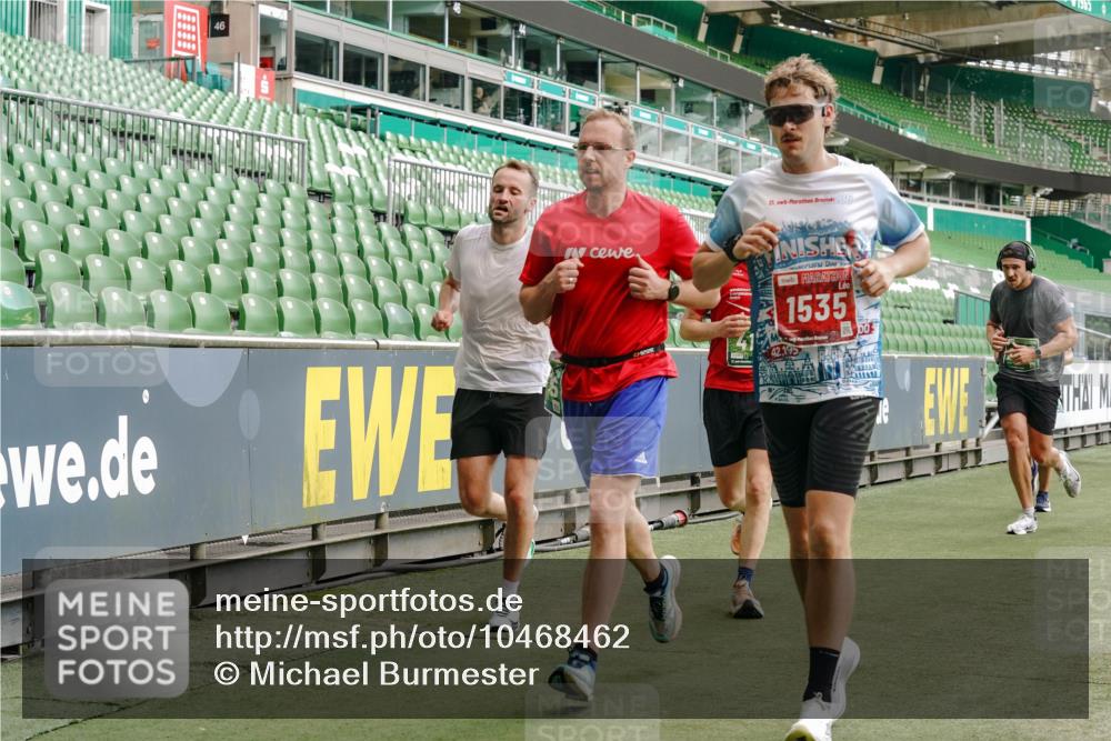 13.09.2026 - 21. swb-Marathon Bremen Michael Burmester http://msf.ph/oto/10468462 13.09.2026 12:57:39 Laufen im Stadion 141, 334, 431, 511, 672, 769, 776, 789, 790, 857, 876, 909, 948, 1010, 1119, 1130, 1191, 1199, 1254, 1281, 1535, 1601, 1642, 1647, 1752, 1809, 1881, 1900, 1931, 1933, 1972, 2001, 2040, 2046, 2051, 2075, 2324, 2343, 2371, 2397, 2402, 2423, 2425, 2473, 2493, 2634, 2640, 2671, 2761, 2812, 2903, 2904, 2948, 3051, 3078, 3138, 3148, 3182, 3186, 3202, 3319, 3338, 3348, 3450, 3458, 3514, 3534, 3560, 3634, 3655, 3685, 3690, 3695, 3760, 3813, 3866, 3933, 3939, 4101, 4316, 4319 meine-sportfotos.de