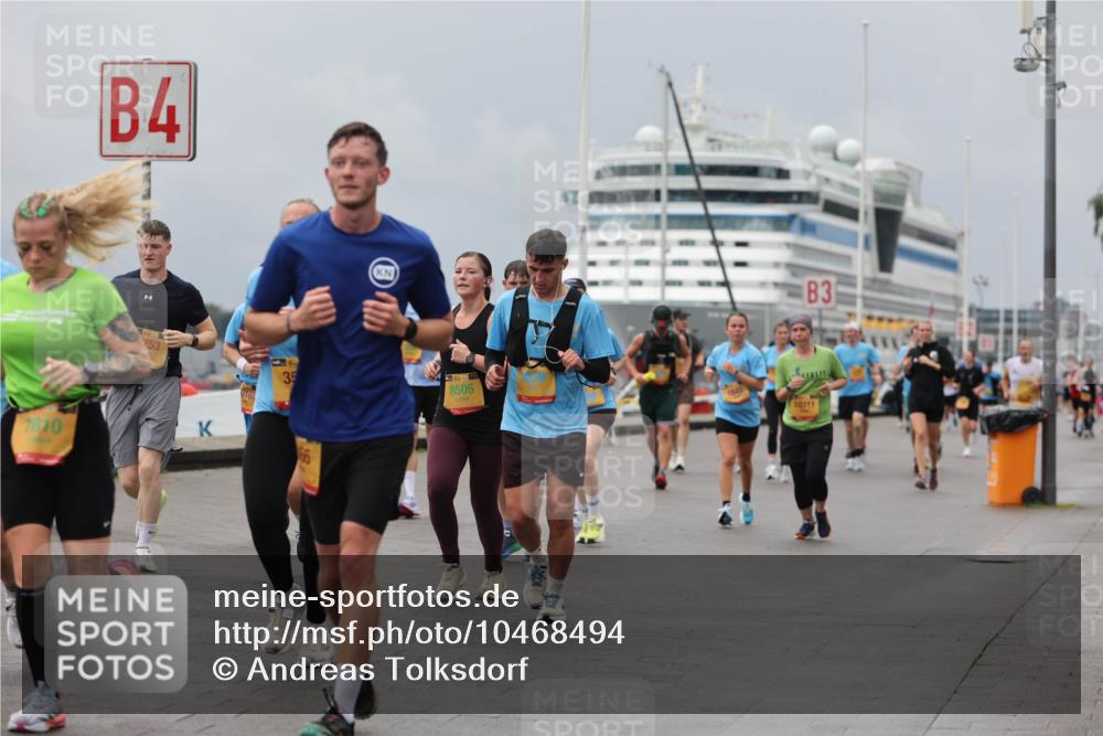 13.09.2026 - Kiel Lauf Andreas Tolksdorf http://msf.ph/oto/10468494 13.09.2026 12:08:41 Kiellinie 7810, 4, 753, 768, 10, 35, 3, 8505, 10311 meine-sportfotos.de