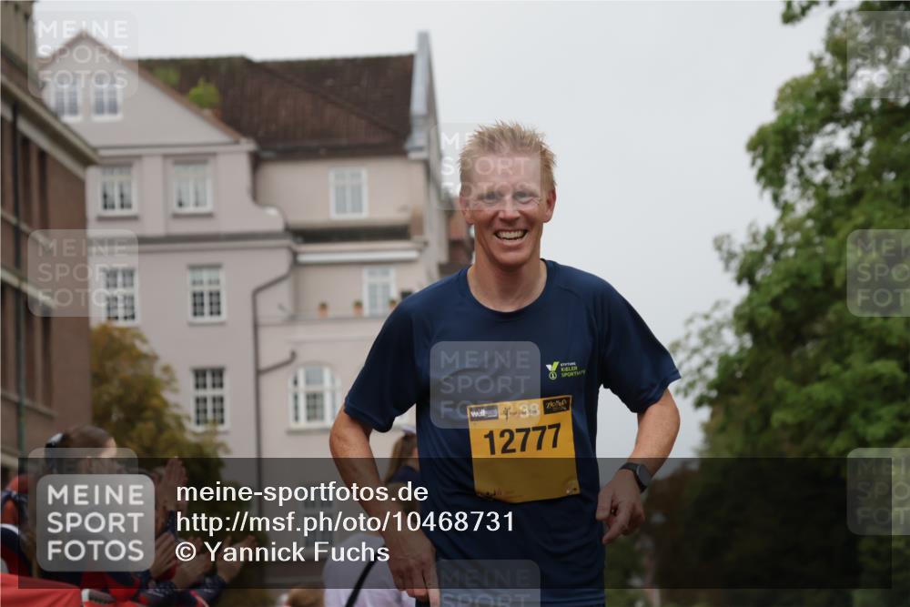 13.09.2026 - Kiel Lauf Yannick Fuchs http://msf.ph/oto/10468731 13.09.2026 10:19:52 Ziel 11615 meine-sportfotos.de