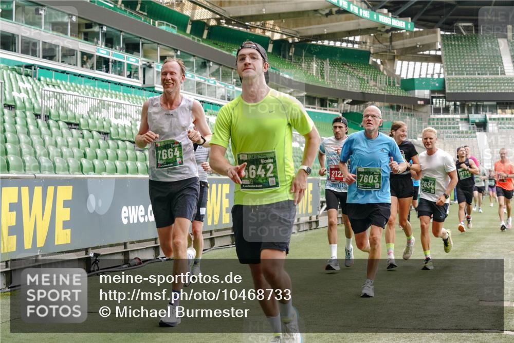 13.09.2026 - 21. swb-Marathon Bremen Michael Burmester http://msf.ph/oto/10468733 13.09.2026 12:57:45 Laufen im Stadion 141, 148, 334, 431, 511, 672, 769, 776, 789, 790, 857, 876, 909, 948, 1010, 1119, 1130, 1191, 1199, 1254, 1281, 1535, 1601, 1642, 1647, 1752, 1809, 1881, 1900, 1931, 1933, 1972, 2001, 2040, 2046, 2051, 2075, 2324, 2343, 2371, 2397, 2402, 2423, 2425, 2473, 2493, 2634, 2640, 2671, 2761, 2771, 2812, 2903, 2904, 3051, 3078, 3138, 3148, 3182, 3186, 3319, 3338, 3450, 3458, 3514, 3534, 3560, 3634, 3655, 3685, 3690, 3695, 3760, 3813, 3866, 3933, 3939, 4101, 4316, 4319 meine-sportfotos.de