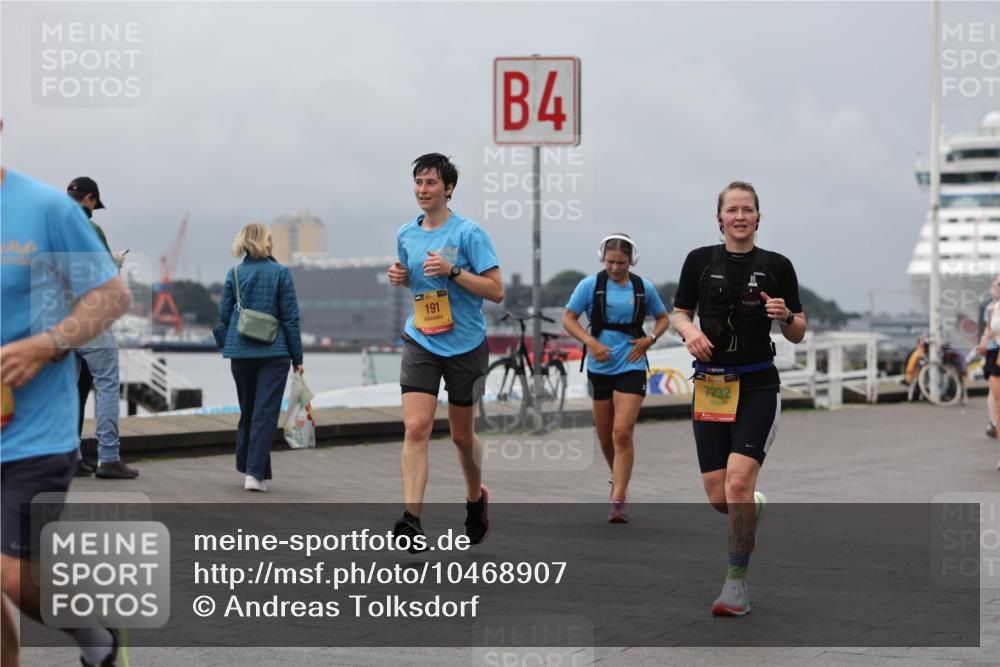 13.09.2026 - Kiel Lauf Andreas Tolksdorf http://msf.ph/oto/10468907 13.09.2026 12:08:58 Kiellinie 191, 4, 39, 7232 meine-sportfotos.de