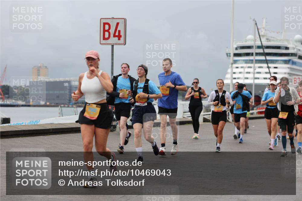 13.09.2026 - Kiel Lauf Andreas Tolksdorf http://msf.ph/oto/10469043 13.09.2026 12:09:05 Kiellinie 4, 950, 4210, 7115, 3 meine-sportfotos.de