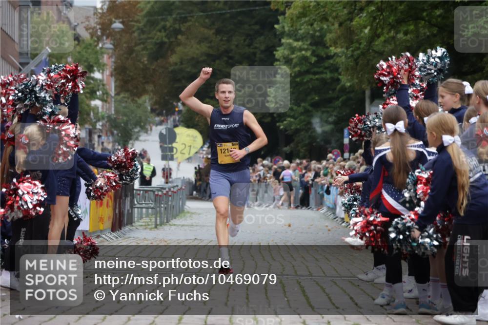 13.09.2026 - Kiel Lauf Yannick Fuchs http://msf.ph/oto/10469079 13.09.2026 10:21:38 Ziel 3788, 12149, 9681, 12148 meine-sportfotos.de