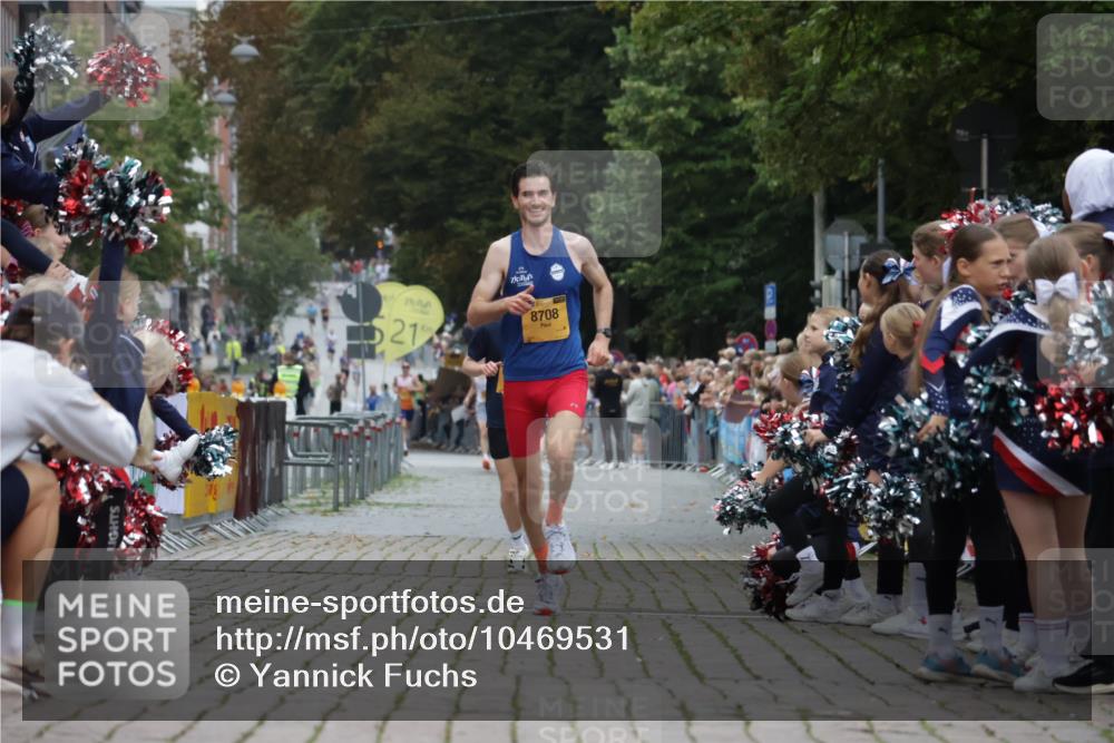 13.09.2026 - Kiel Lauf Yannick Fuchs http://msf.ph/oto/10469531 13.09.2026 10:22:43 Ziel 151, 5603, 4621, 8240, 8708, 5326, 1987, 3732 meine-sportfotos.de