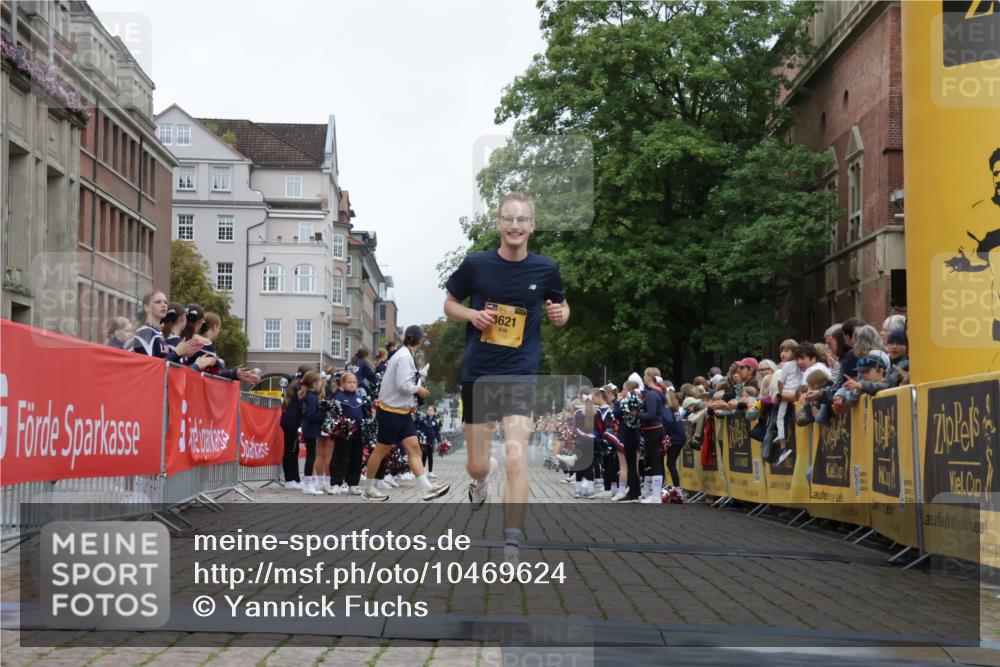 13.09.2026 - Kiel Lauf Yannick Fuchs http://msf.ph/oto/10469624 13.09.2026 10:22:51 Ziel 5326, 151, 4621, 5603, 8240, 9678, 10568, 4621, 8708 meine-sportfotos.de