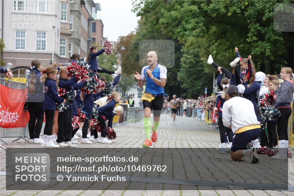 13.09.2026 - Kiel Lauf Yannick Fuchs http://msf.ph/oto/10469762 13.09.2026 10:23:12 Ziel 3465, 8809, 9678, 10568, 5326, 5603, 4645, 6302, 151, 5603 meine-sportfotos.de