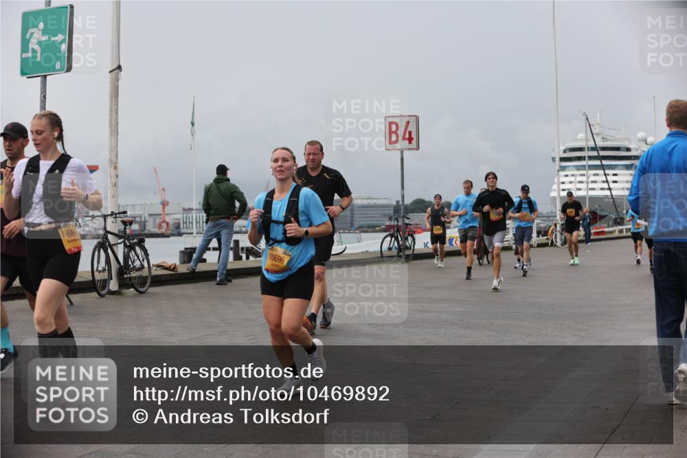 13.09.2026 - Kiel Lauf Andreas Tolksdorf http://msf.ph/oto/10469892 13.09.2026 12:09:52 Kiellinie 661, 10696, 4 meine-sportfotos.de