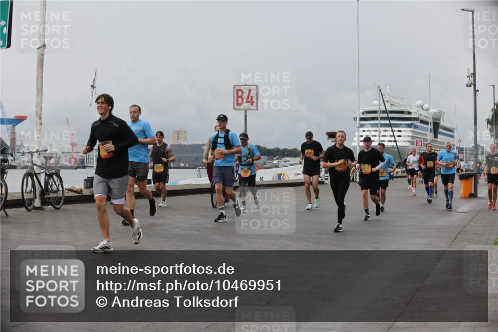 13.09.2026 - Kiel Lauf Andreas Tolksdorf http://msf.ph/oto/10469951 13.09.2026 12:09:56 Kiellinie 4, 5243, 3 meine-sportfotos.de