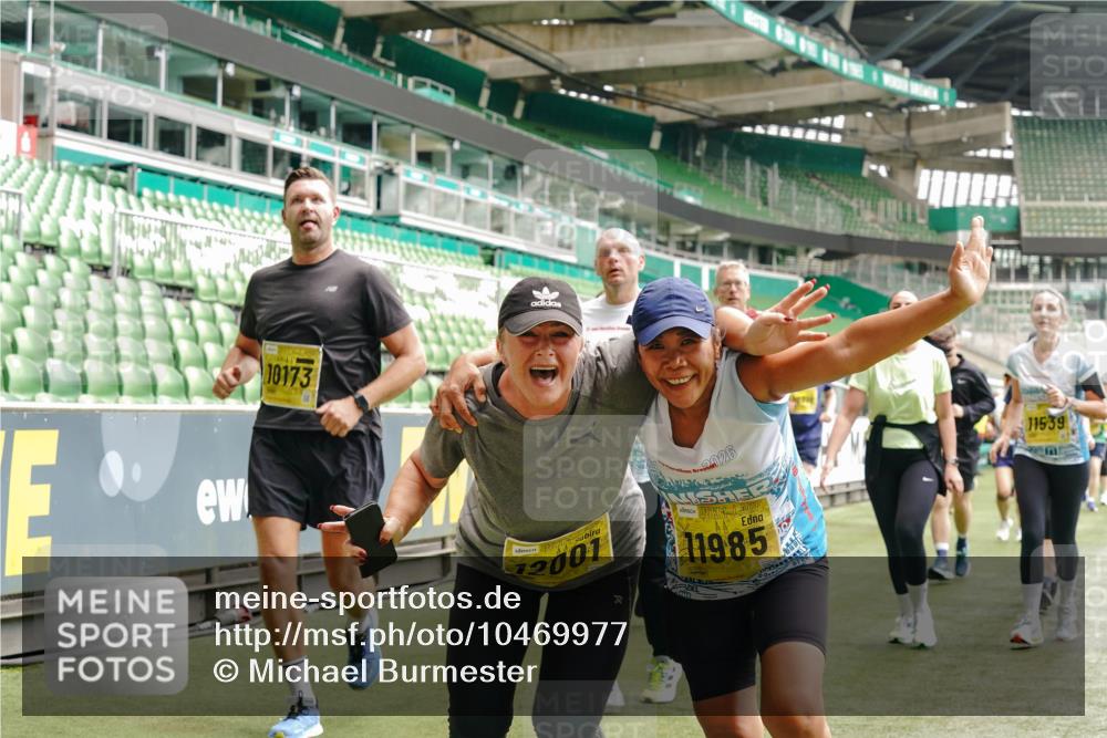13.09.2026 - 21. swb-Marathon Bremen Michael Burmester http://msf.ph/oto/10469977 13.09.2026 10:36:24 Laufen im Stadion 10092, 10093, 10144, 10152, 10153, 10154, 10160, 10173, 10175, 10181, 10182, 10186, 10187, 10195, 10198, 10237, 10245, 10251, 10257, 10263, 10272, 10275, 10278, 10291, 10296, 10306, 10309, 10327, 10331, 10332, 10338, 10357, 10377, 10382, 10390, 10403, 10409, 10411, 10420, 10427, 10429, 10439, 10473, 10477, 10481, 10492, 10497, 10500, 10528, 10531, 10560, 10569, 10607, 10613, 10617, 10633, 10636, 10647, 10648, 10659, 10663, 10671, 10672, 10715 meine-sportfotos.de