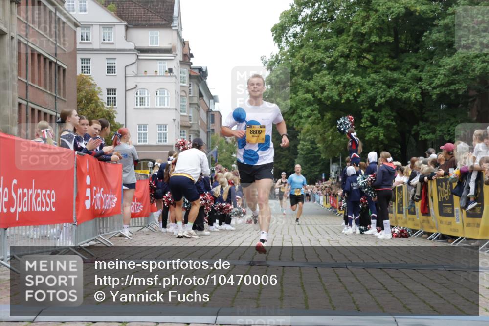 13.09.2026 - Kiel Lauf Yannick Fuchs http://msf.ph/oto/10470006 13.09.2026 10:23:47 Ziel 2937, 716, 3465, 4645, 6302, 8809, 8809, 9678, 10568 meine-sportfotos.de