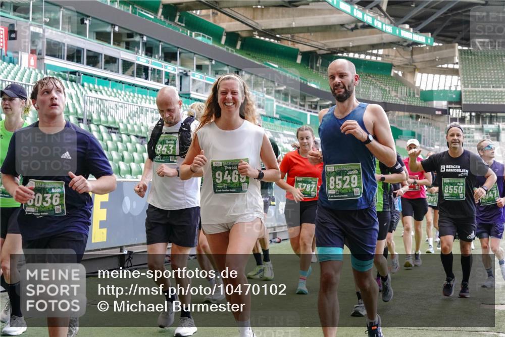 13.09.2026 - 21. swb-Marathon Bremen Michael Burmester http://msf.ph/oto/10470102 13.09.2026 13:14:13 Laufen im Stadion 183, 270, 278, 300, 349, 414, 460, 576, 600, 631, 695, 702, 768, 933, 950, 956, 1005, 1008, 1143, 1392, 1408, 1426, 1573, 1596, 1641, 1818, 1819, 1991, 2024, 2035, 2079, 2233, 2264, 2314, 2387, 2412, 2439, 2457, 2461, 2478, 2494, 2521, 2540, 2564, 2612, 2665, 2684, 2690, 2691, 2693, 2737, 2773, 2792, 2816, 2829, 2838, 2861, 2865, 2884, 2887, 2921, 2972, 2978, 3016, 3111, 3209, 3253, 3277, 3293, 3304, 3313, 3355, 3378, 3405, 3428, 3653, 3661, 3680, 4034, 4080, 4306 meine-sportfotos.de