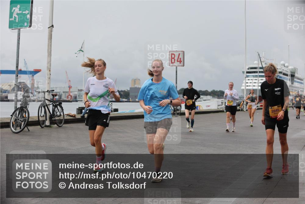 13.09.2026 - Kiel Lauf Andreas Tolksdorf http://msf.ph/oto/10470220 13.09.2026 12:10:06 Kiellinie 3, 4, 39, 2845 meine-sportfotos.de