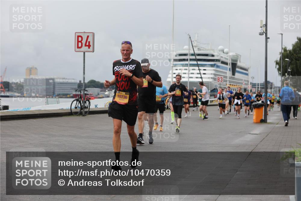 13.09.2026 - Kiel Lauf Andreas Tolksdorf http://msf.ph/oto/10470359 13.09.2026 12:10:17 Kiellinie 4, 1, 39, 10736, 3 meine-sportfotos.de