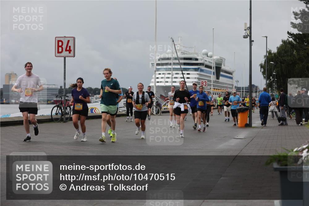 13.09.2026 - Kiel Lauf Andreas Tolksdorf http://msf.ph/oto/10470515 13.09.2026 12:10:24 Kiellinie 4, 3 meine-sportfotos.de