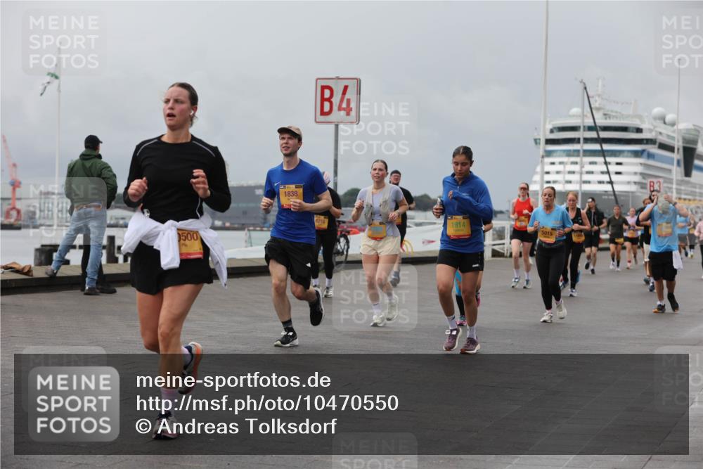 13.09.2026 - Kiel Lauf Andreas Tolksdorf http://msf.ph/oto/10470550 13.09.2026 12:10:30 Kiellinie 500, 1838, 4, 6218, 1914, 5015 meine-sportfotos.de