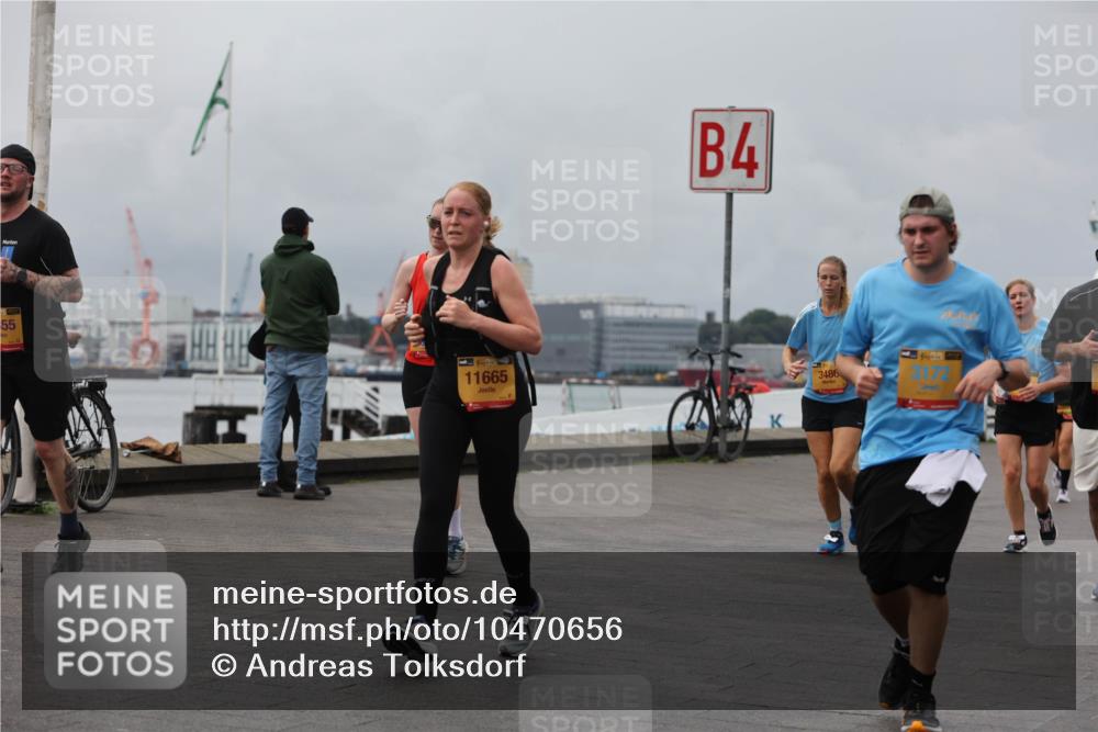 13.09.2026 - Kiel Lauf Andreas Tolksdorf http://msf.ph/oto/10470656 13.09.2026 12:10:36 Kiellinie 55, 16, 39, 11665, 4, 3486 meine-sportfotos.de
