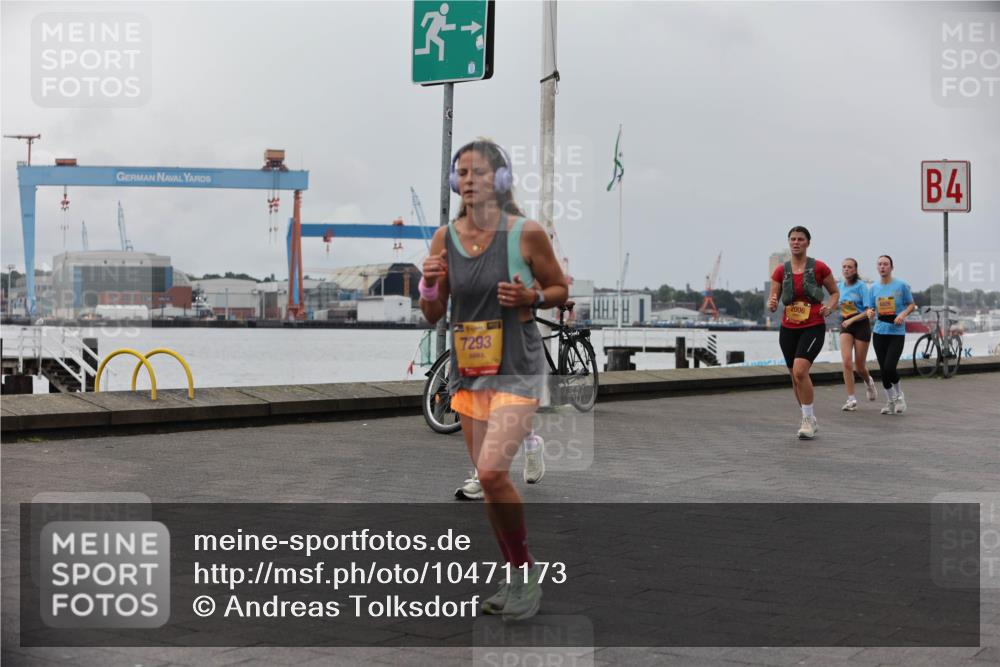 13.09.2026 - Kiel Lauf Andreas Tolksdorf http://msf.ph/oto/10471173 13.09.2026 12:18:22 Kiellinie 3, 7293, 2006, 4 meine-sportfotos.de