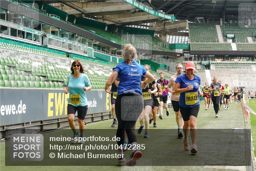 13.09.2026 - 21. swb-Marathon Bremen Michael Burmester http://msf.ph/oto/10472285 13.09.2026 10:37:21 Laufen im Stadion 10090, 10091, 10092, 10150, 10153, 10154, 10160, 10186, 10187, 10190, 10198, 10237, 10251, 10257, 10263, 10272, 10273, 10274, 10275, 10278, 10283, 10291, 10296, 10305, 10306, 10315, 10323, 10327, 10331, 10332, 10338, 10370, 10375, 10376, 10382, 10390, 10403, 10411, 10420, 10429, 10432, 10439, 10444, 10465, 10481, 10488, 10497, 10500, 10516, 10531, 10560, 10569, 10598, 10607, 10613, 10633, 10647, 10648, 10654, 10659, 10663, 10671, 10672, 10674, 10823 meine-sportfotos.de