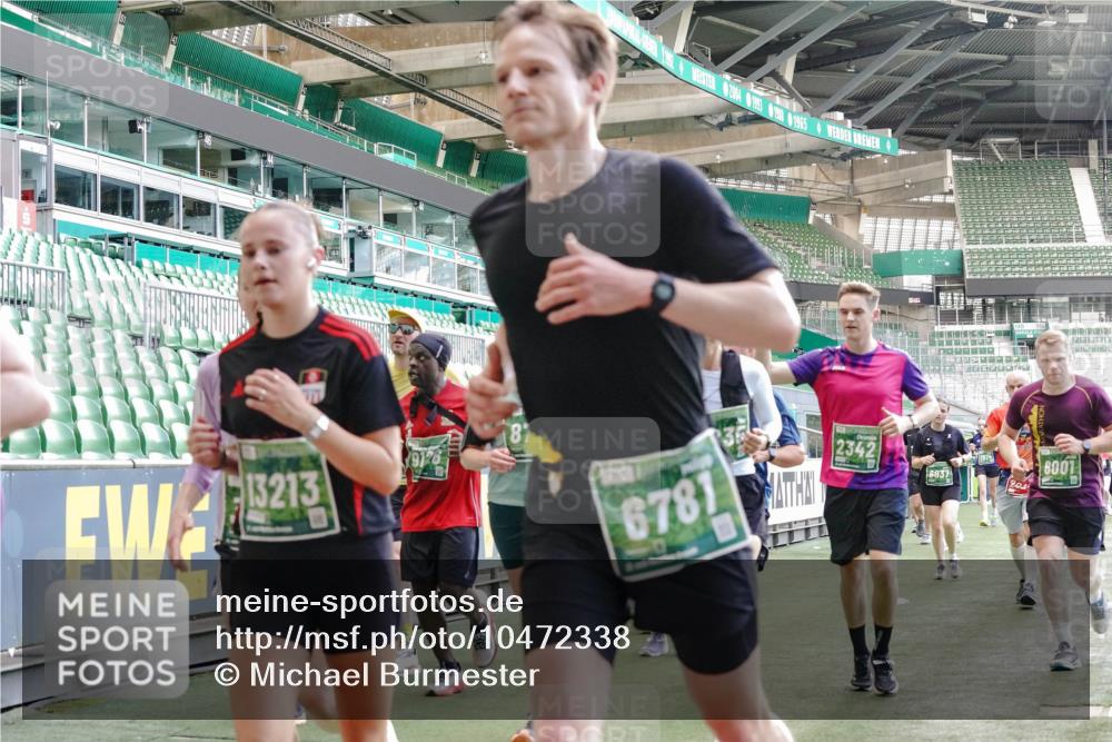 13.09.2026 - 21. swb-Marathon Bremen Michael Burmester http://msf.ph/oto/10472338 13.09.2026 13:15:06 Laufen im Stadion 143, 263, 266, 300, 414, 460, 598, 631, 768, 956, 1008, 1047, 1392, 1408, 1573, 1818, 1819, 1874, 2013, 2024, 2035, 2218, 2233, 2235, 2314, 2359, 2385, 2386, 2387, 2412, 2457, 2466, 2468, 2484, 2494, 2521, 2540, 2564, 2667, 2690, 2691, 2693, 2737, 2760, 2783, 2829, 2838, 2859, 2861, 2865, 2874, 2887, 2958, 2978, 3075, 3111, 3157, 3165, 3185, 3209, 3265, 3304, 3355, 3378, 3382, 3405, 3428, 3486, 3653, 3661, 3670, 3680, 3829, 4034, 4080, 4306, 703 meine-sportfotos.de